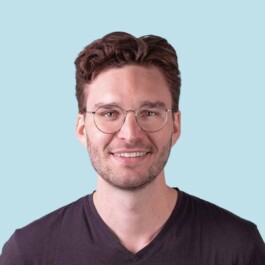 Porträtfoto von Tobias Leuenberger 